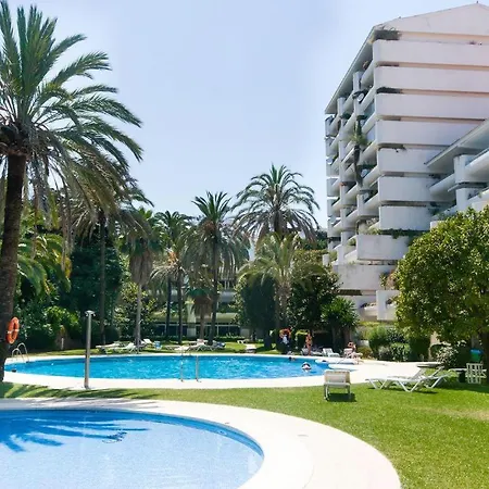 Apartmán Beachside Oasis 951 *