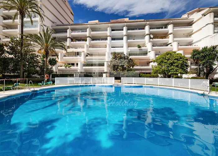 Beachside Oasis 951 Apartman Marbella